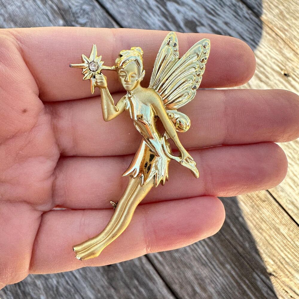 Vintage Jewelry Gold Tone Fairy Brooch